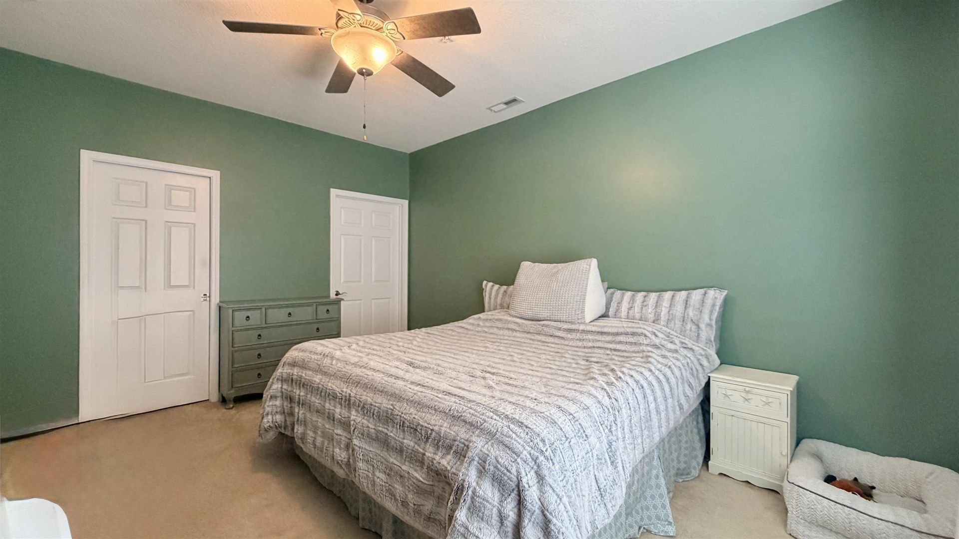 4104 Pinehurst Circle  Photo 11