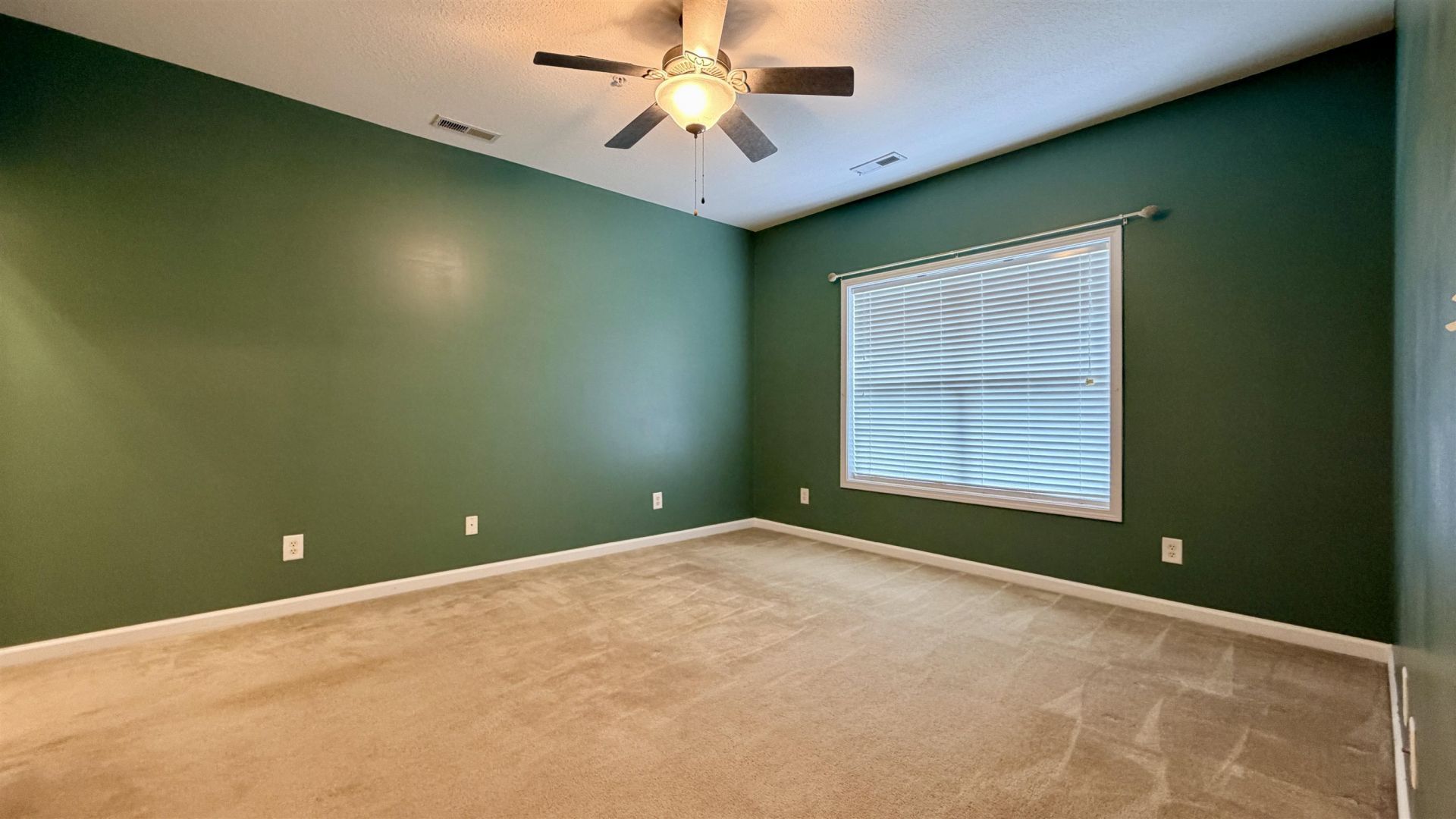 4104 Pinehurst Circle Photo 11