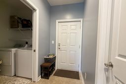 4104 Pinehurst Circle  photo 4