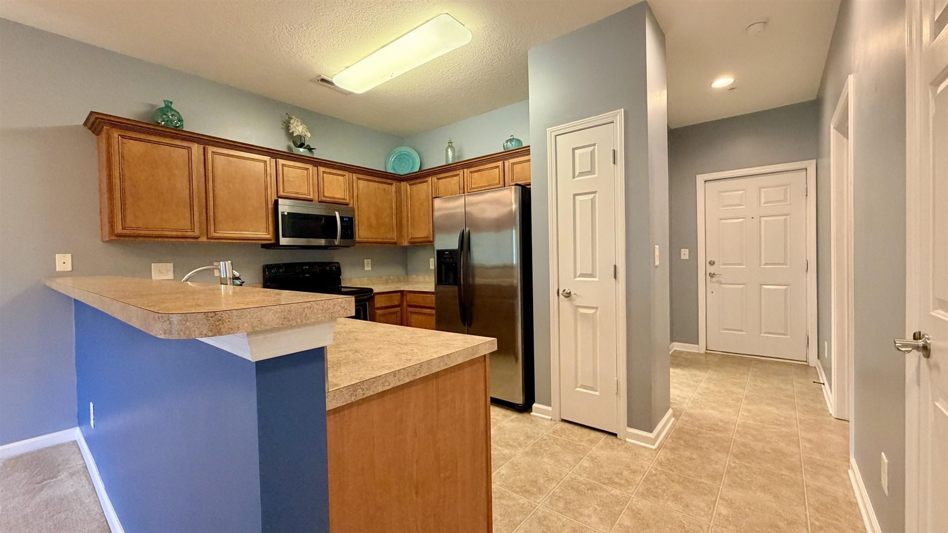 4104 Pinehurst Circle Photo 5