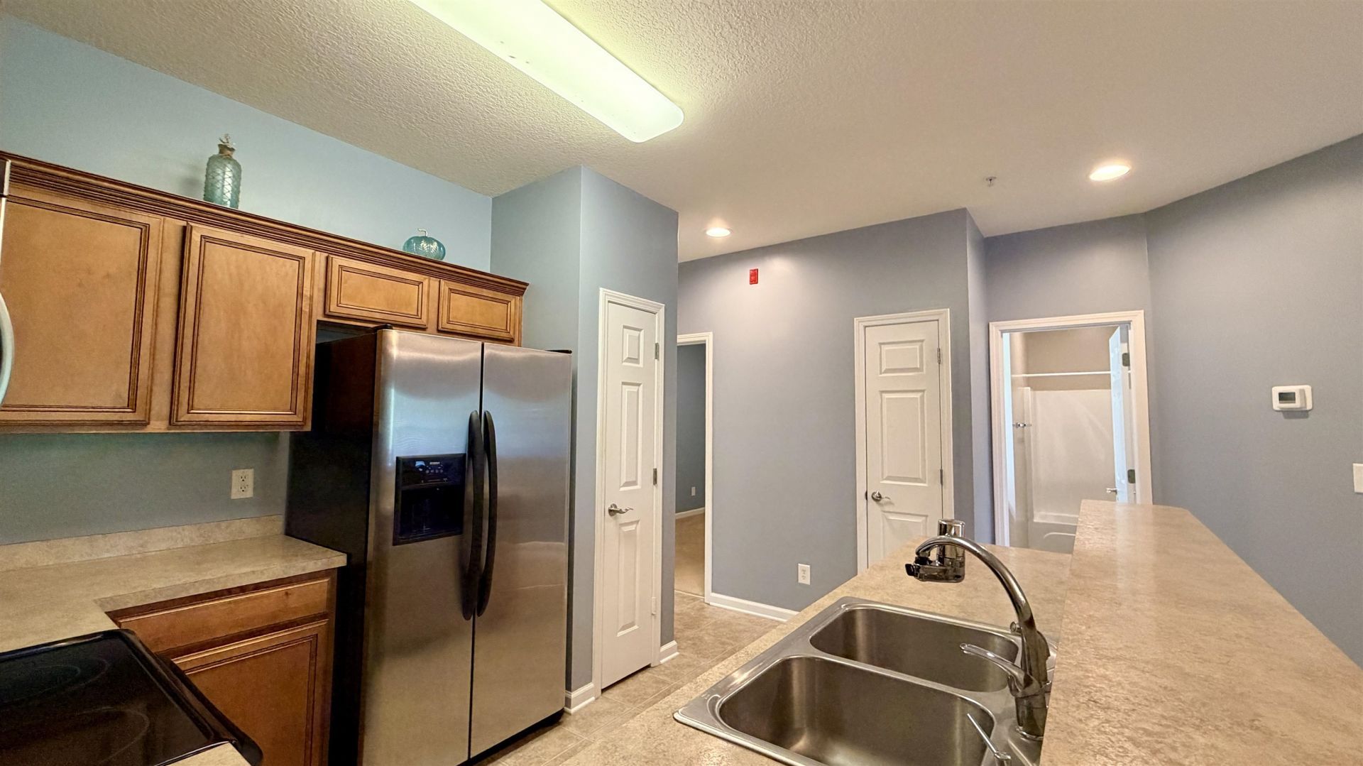 4104 Pinehurst Circle Photo 6
