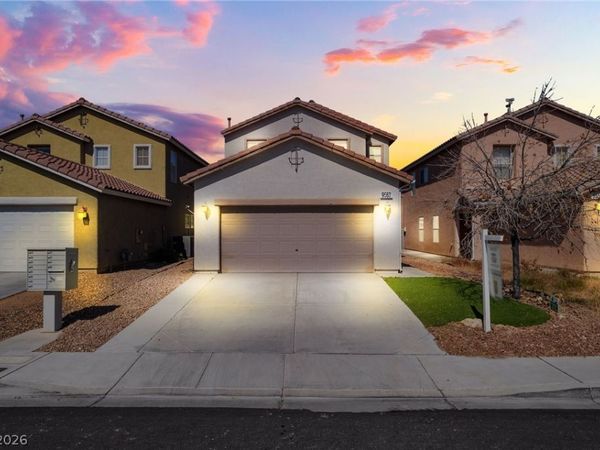 9563 Colorado Blue Street , Las Vegas, NV 89123