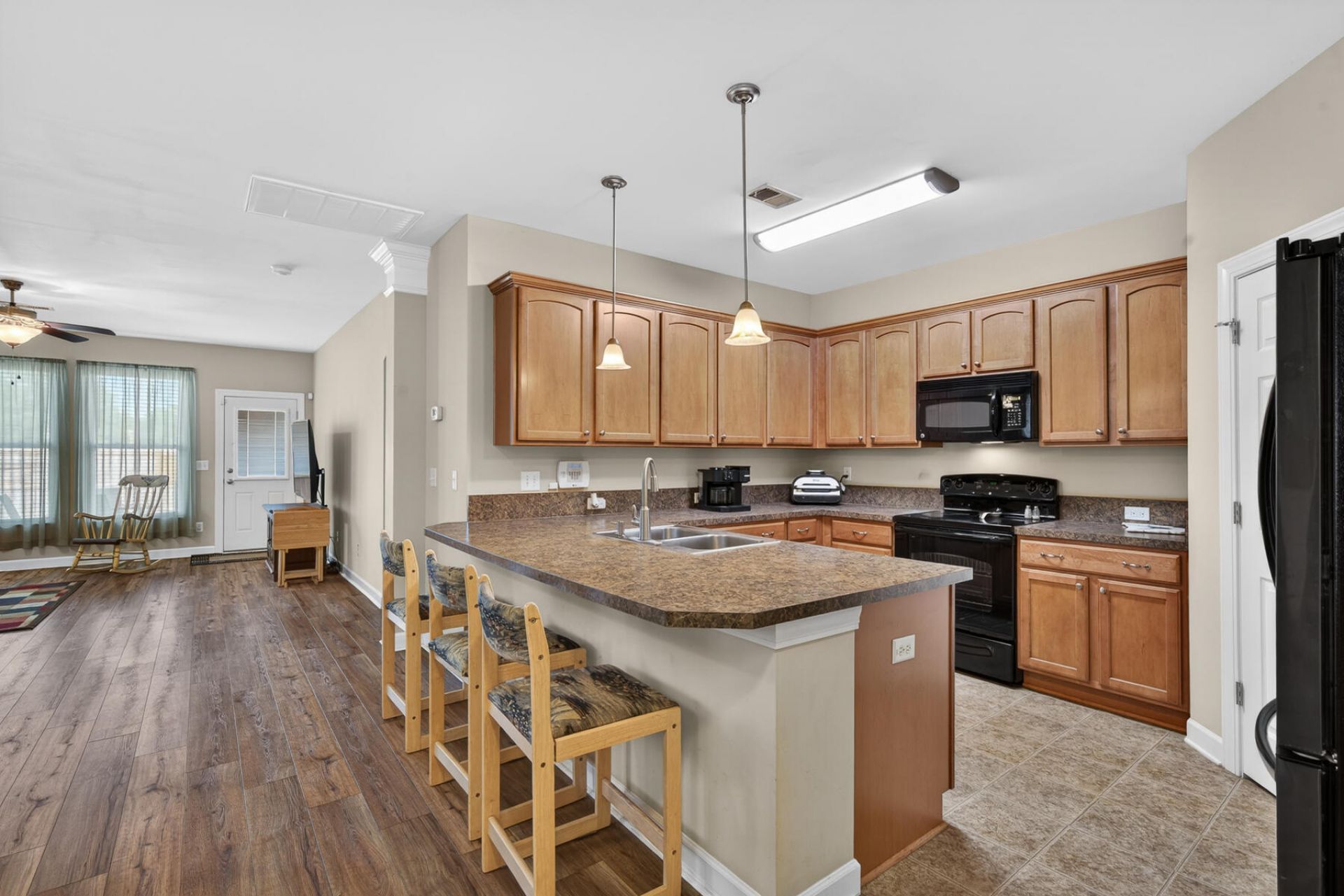2082 Clipstone Drive Photo 13