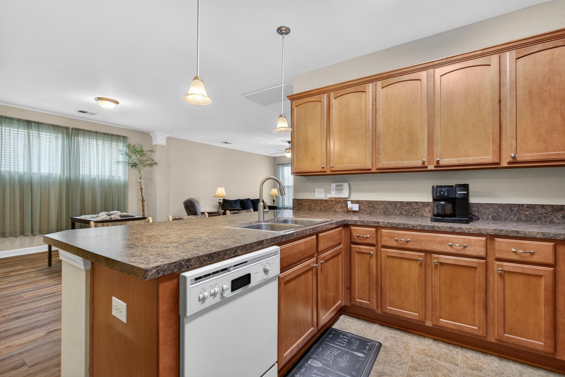 2082 Clipstone Drive Photo 16