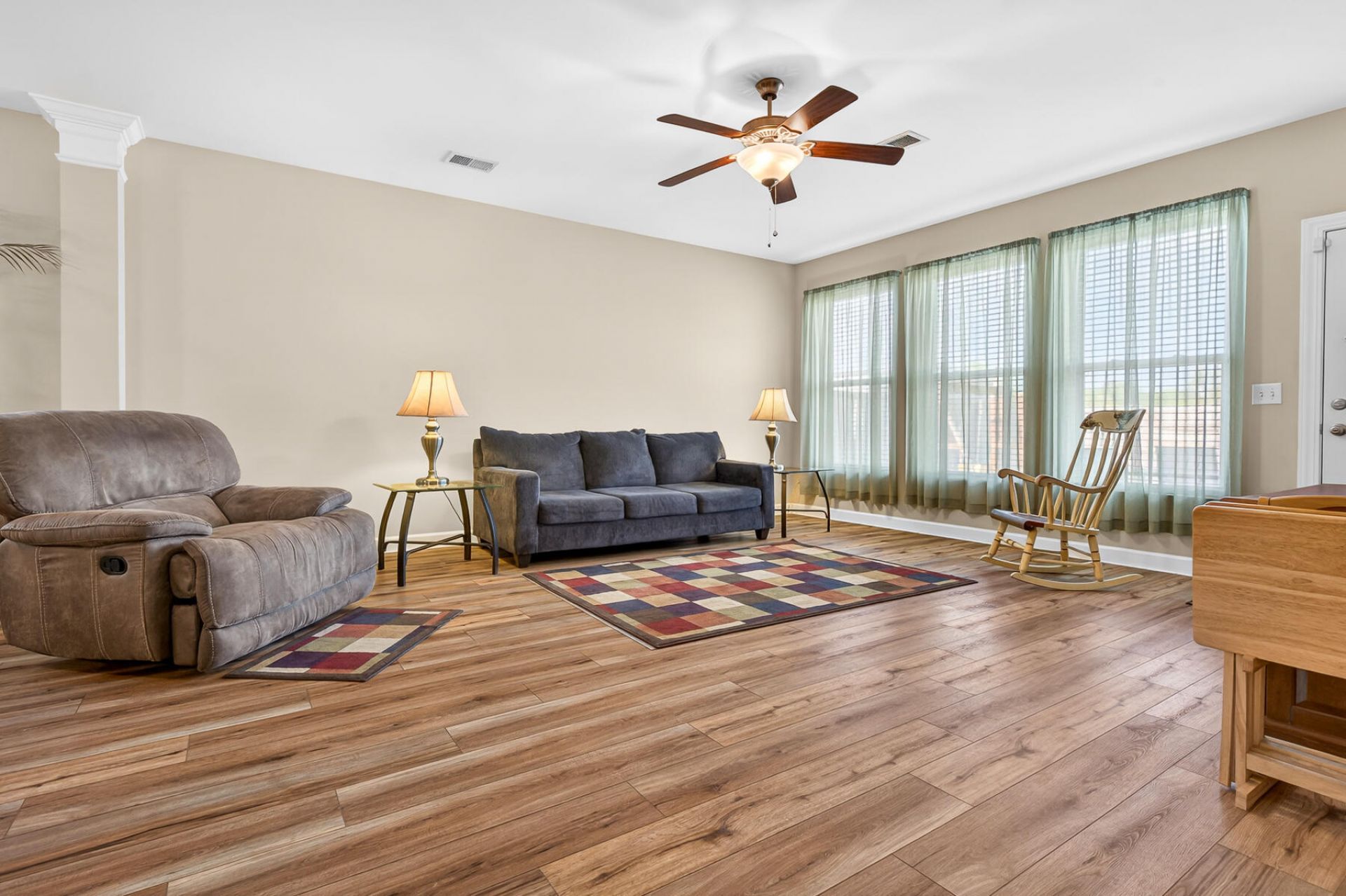2082 Clipstone Drive Photo 20