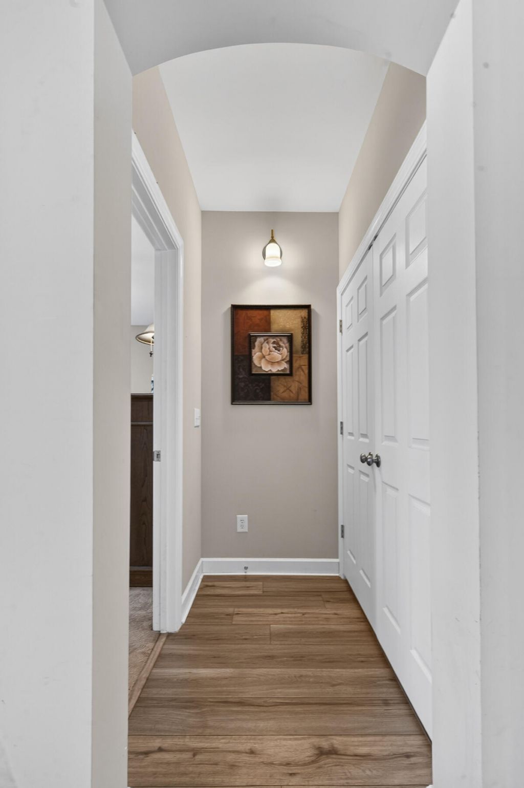 2082 Clipstone Drive Photo 21