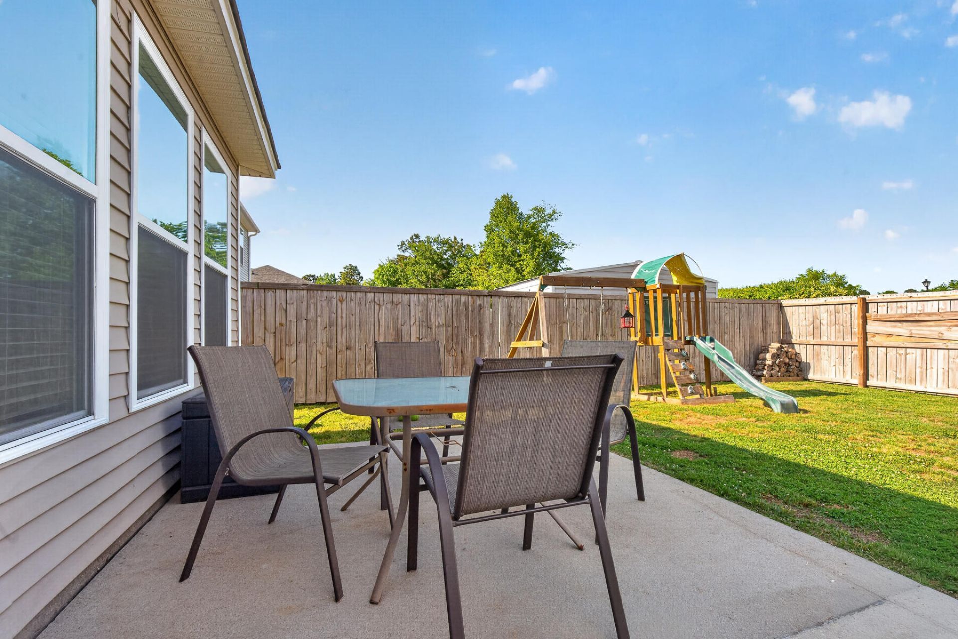 2082 Clipstone Drive Photo 39