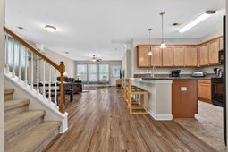 2082 Clipstone Drive photo 4