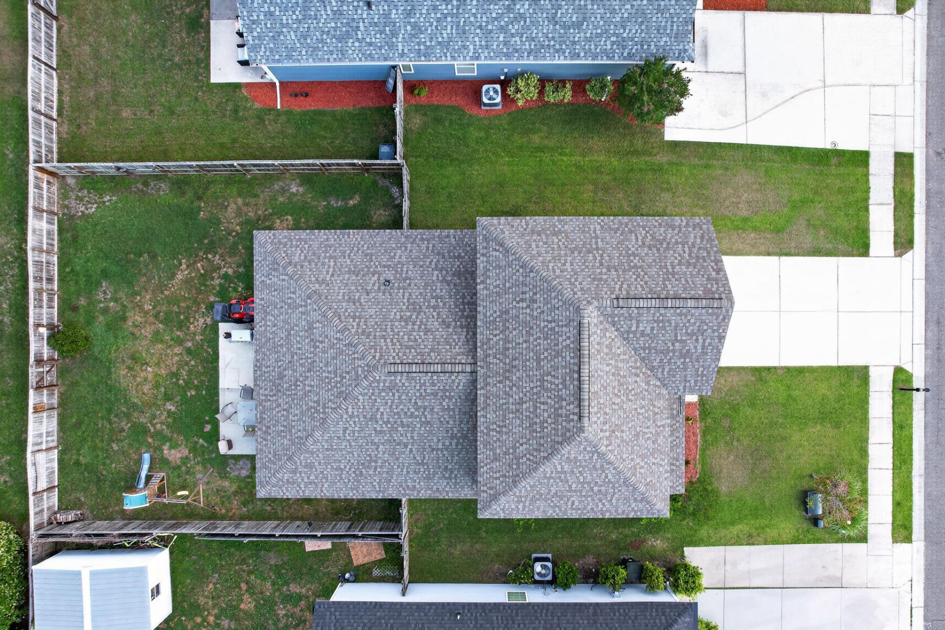 2082 Clipstone Drive Photo 42