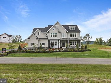 157 LEXINGTON MANOR, GLENMOORE, PA 19343