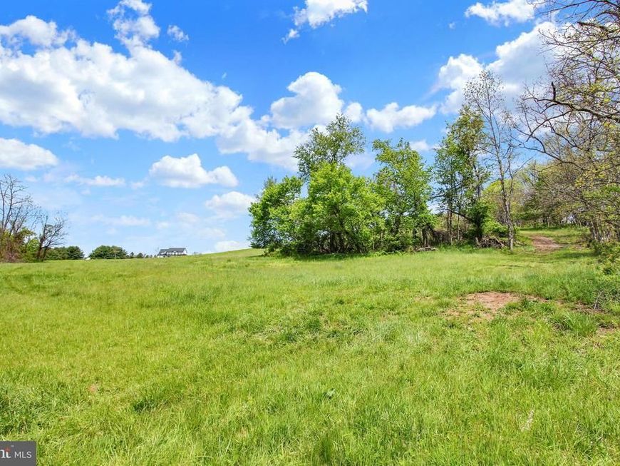 115 Stone Mill Road, Hummelstown, PA 17036 Main Photo
