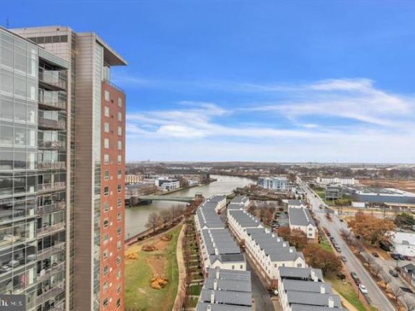 105 CHRISTINA LANDING, Unit 1503, WILMINGTON, DE 19801