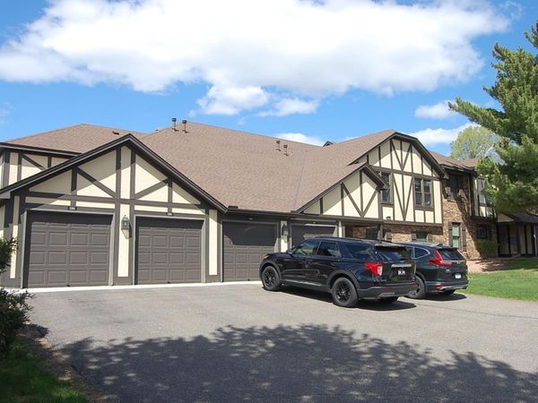 5201 Balmoral Lane , Bloomington, MN 55437