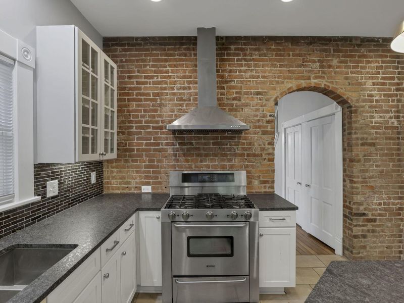 113 E Sycamore Street, Unit 111, Columbus, OH 43206 Photo 22