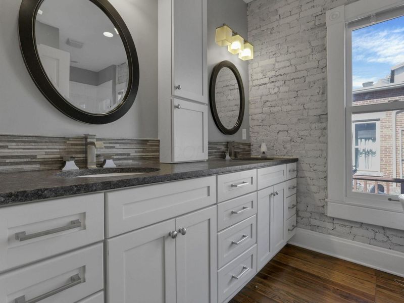 113 E Sycamore Street, Unit 111, Columbus, OH 43206 Photo 28