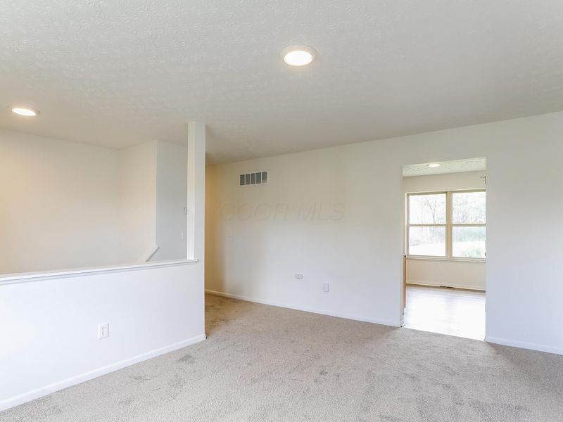 4541 Parkwick Drive , Columbus, OH 43228 Photo 10