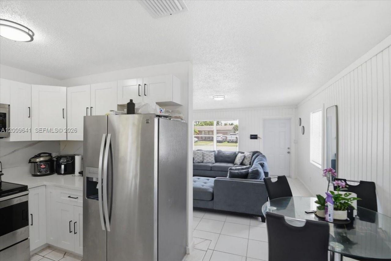 18711 SW 308th St, Homestead, FL 33030 Photo