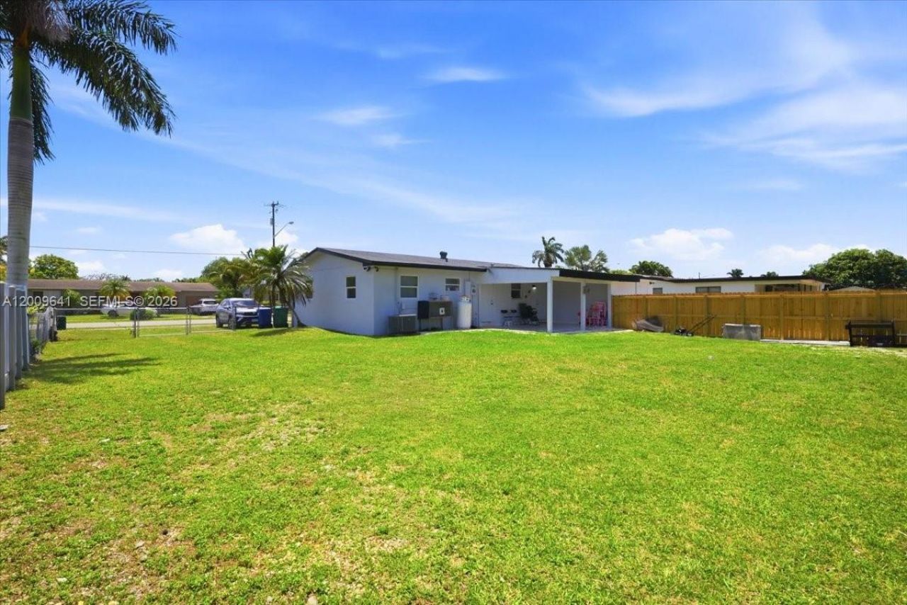 18711 SW 308th St, Homestead, FL 33030 Photo