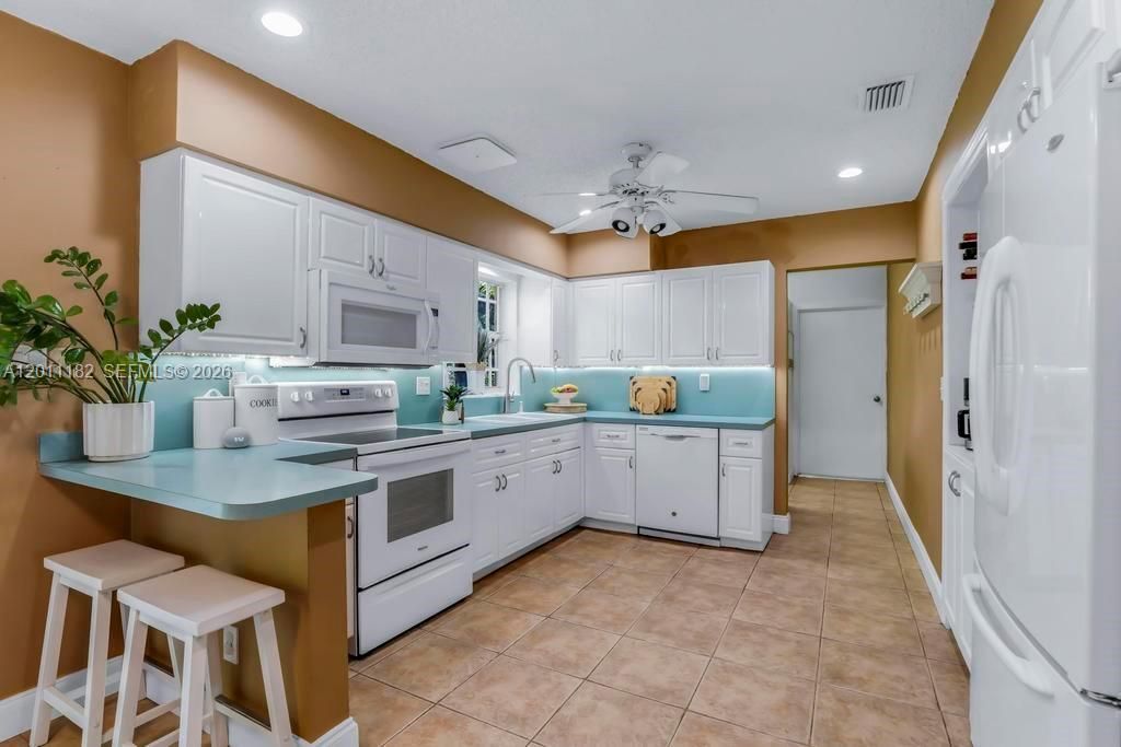 14011 SW 21st St, Davie, FL 33325 Photo