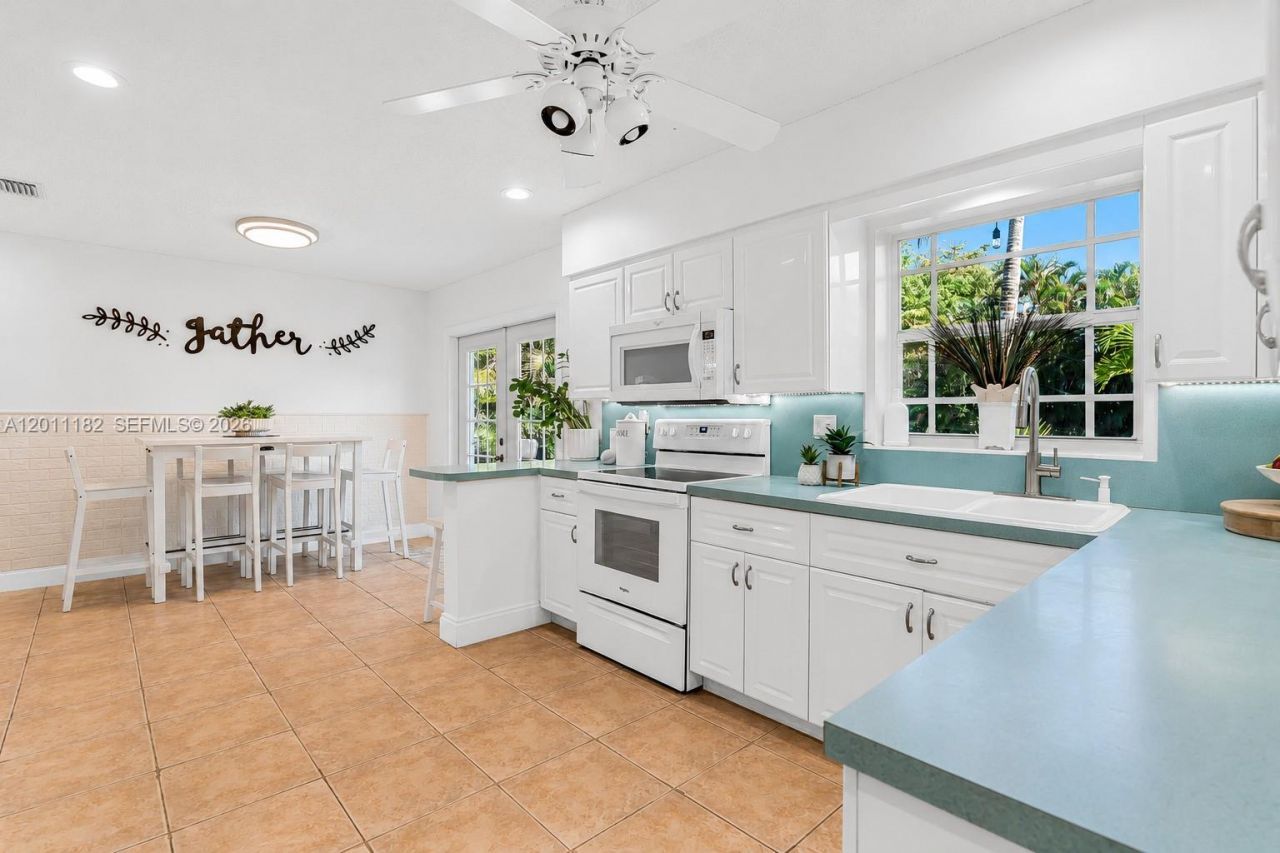 14011 SW 21st St, Davie, FL 33325 Photo