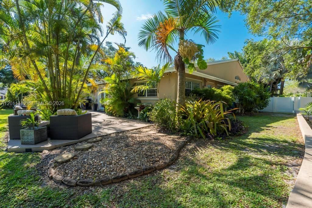 14011 SW 21st St, Davie, FL 33325 Photo