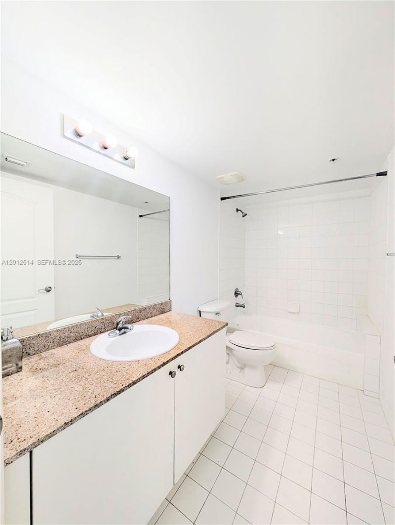60 NW 37th Ave , Unit 1208, Miami, FL 33125 Photo