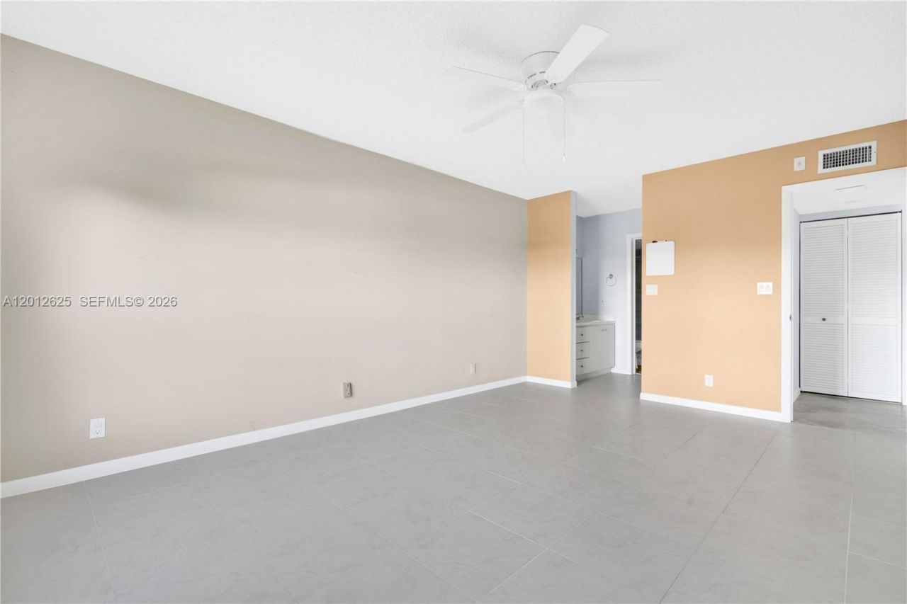 3050 NW 42nd Ave, Unit C406, Coconut Creek, FL 33066 Photo