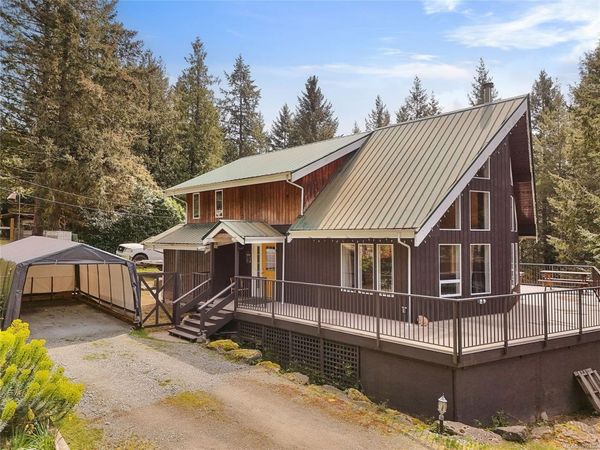 412 Wood Dale Dr , Mayne Island, BC V0N 2J2