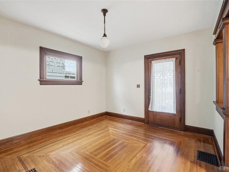 18 N Sutphin Street, Middletown, OH 45042 Photo 5