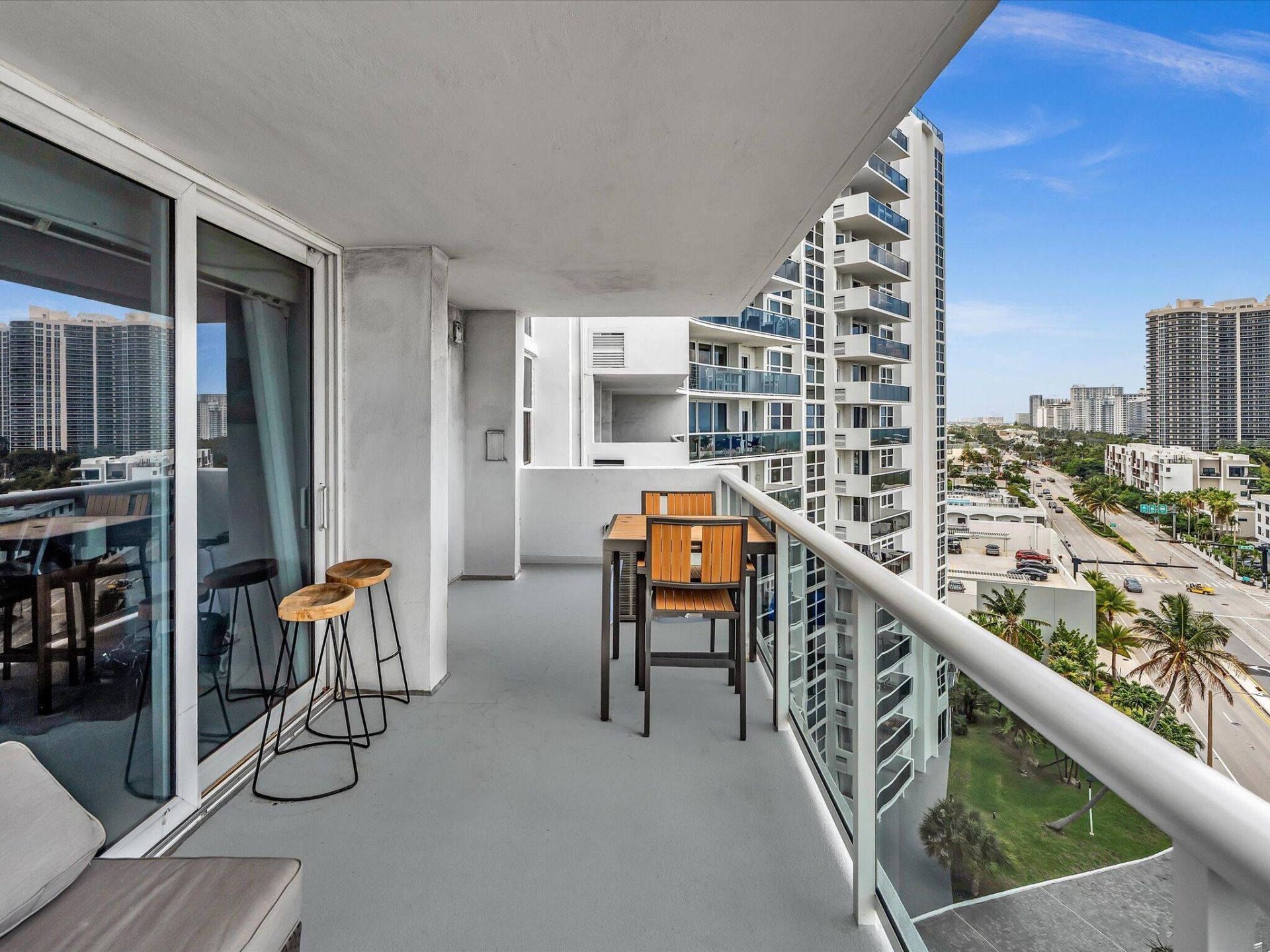 2841 N Ocean Boulevard, Unit 1102, Fort Lauderdale, FL 33308 Photo