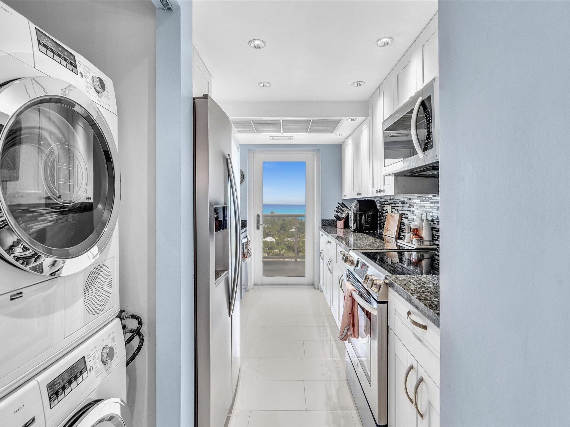 2841 N Ocean Boulevard, Unit 1102, Fort Lauderdale, FL 33308 Photo