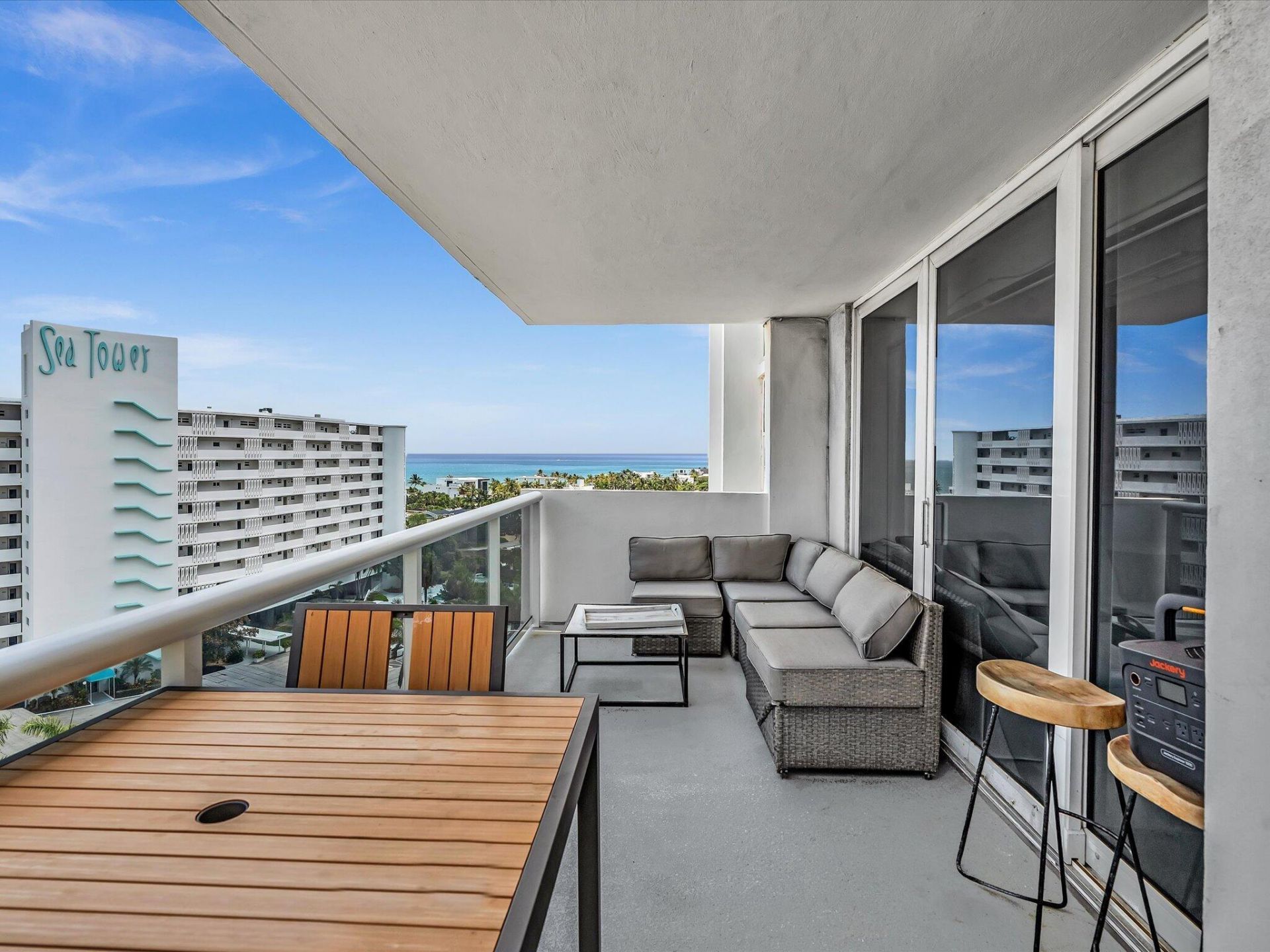 2841 N Ocean Boulevard, Unit 1102, Fort Lauderdale, FL 33308 Photo