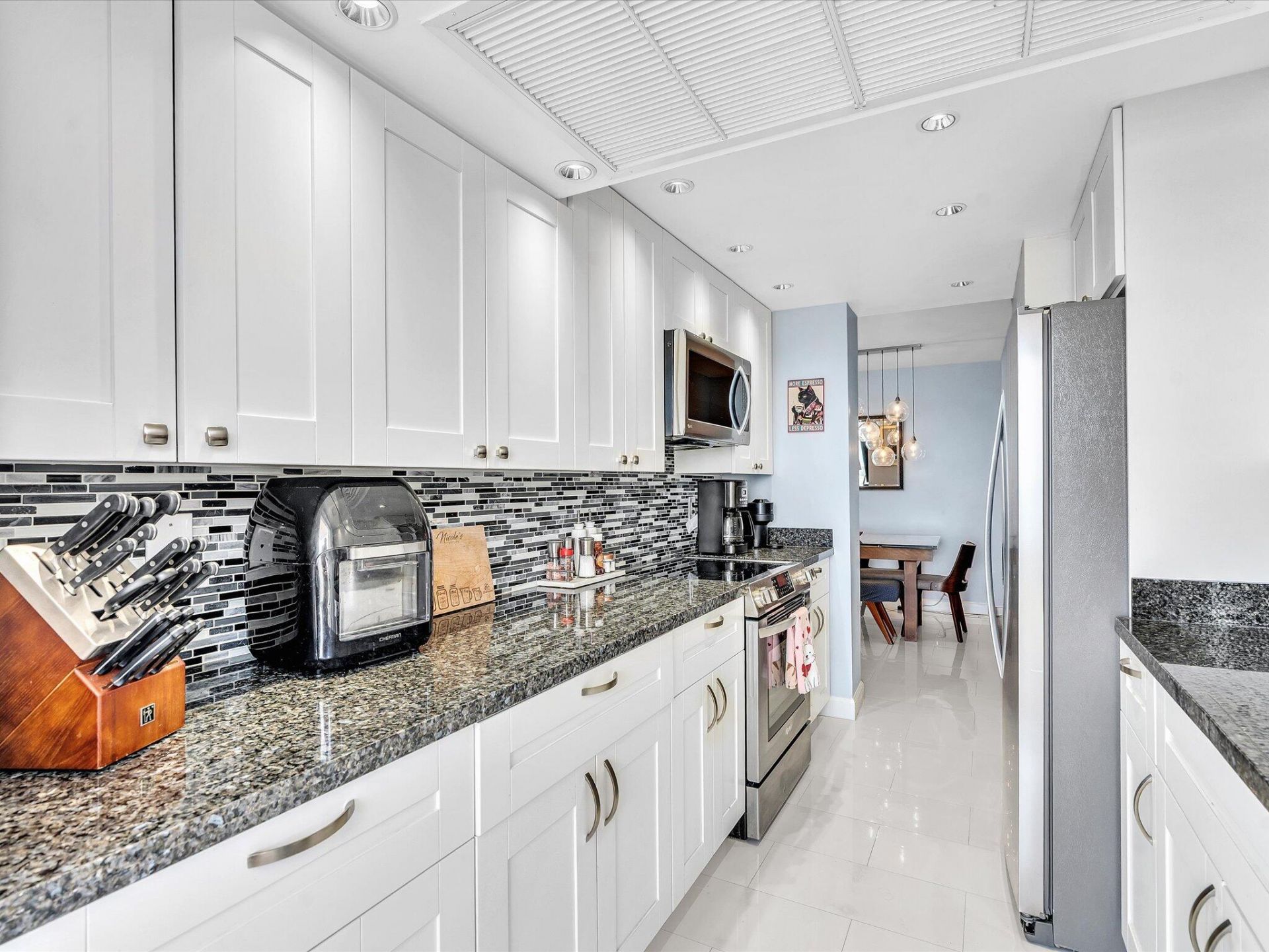 2841 N Ocean Boulevard, Unit 1102, Fort Lauderdale, FL 33308 Photo