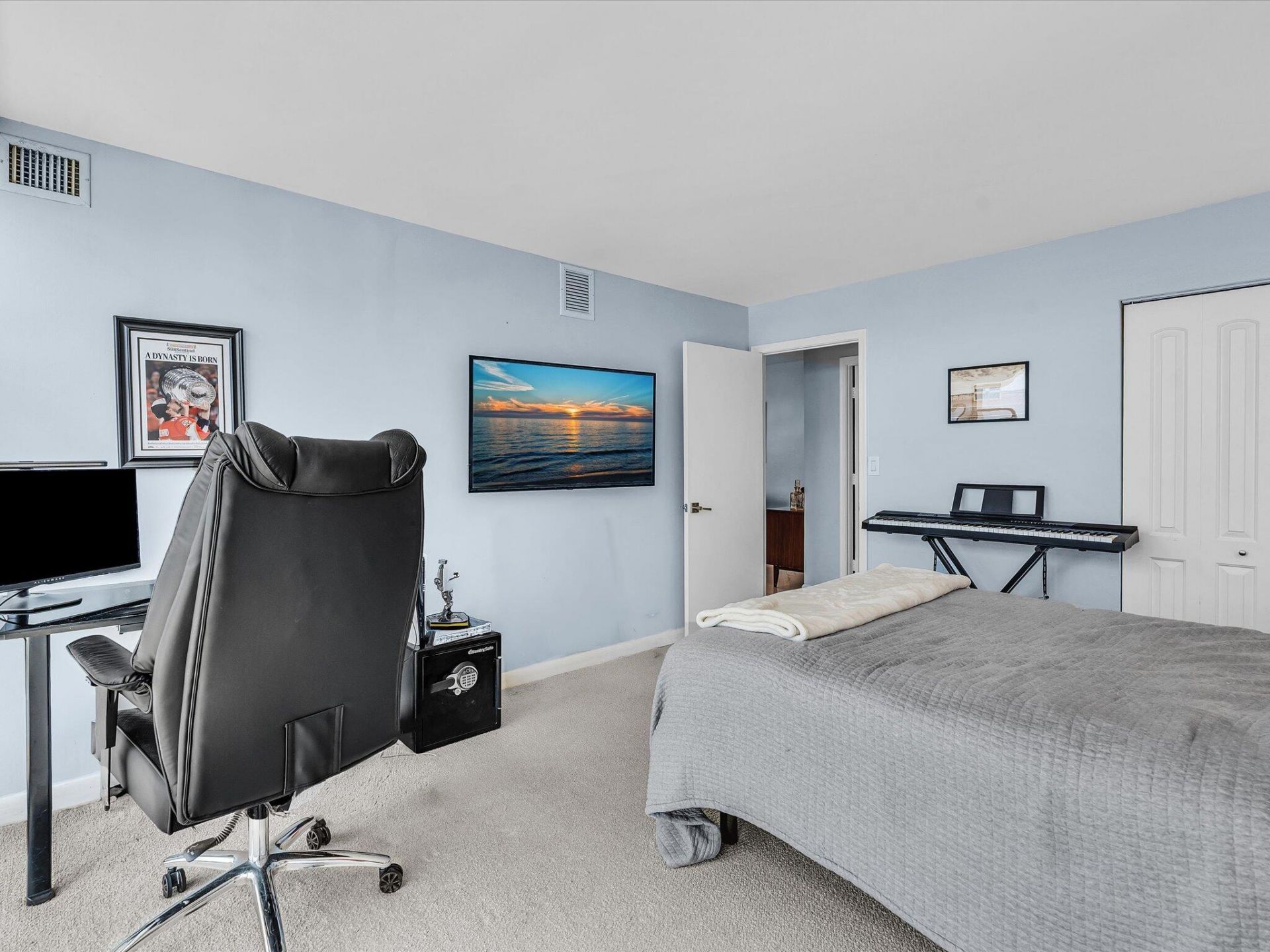 2841 N Ocean Boulevard, Unit 1102, Fort Lauderdale, FL 33308 Photo
