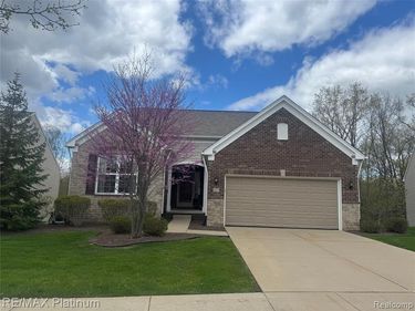 577 Acadia Court, Oceola Twp, MI 48843