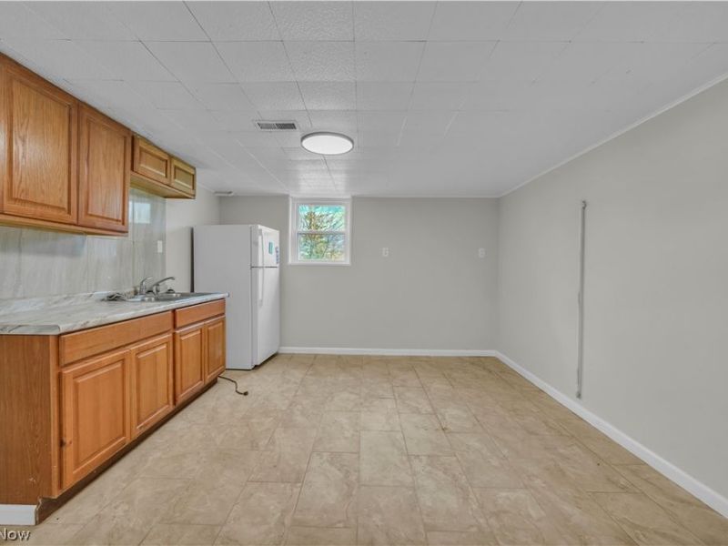 23540 Cannon Road, Bedford Heights, OH 44146 Photo 27