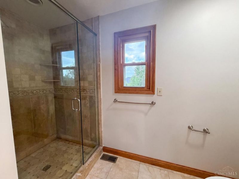 4758 Carriage Drive, Mason, OH 45040 Photo 11