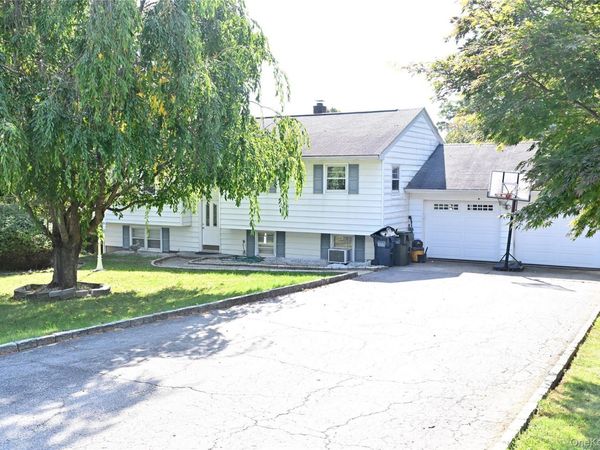 41 Harkin Road , Carmel, NY 10512