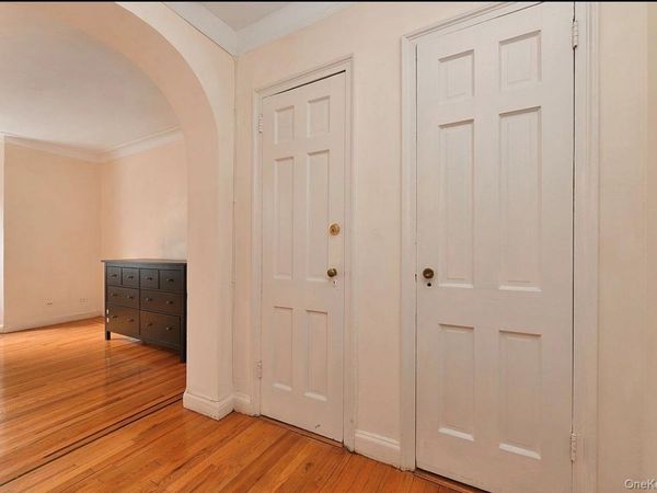 69-09 108th Street , Unit 109, Forest Hills, NY 11375