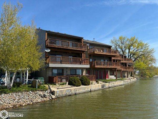 414 E Lake Street, Unit 1, Ventura, IA 50482