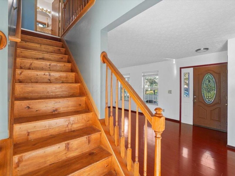 1390 Gray Meadow Drive , Columbus, OH 43223 Photo 24