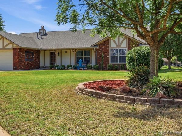 1405 W Yuma Circle , Broken Arrow, OK 74011