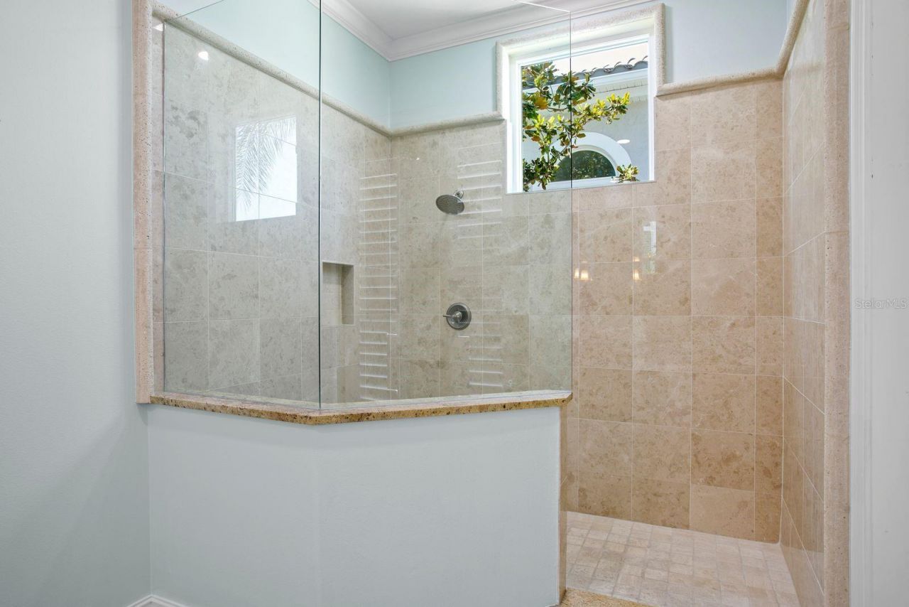 611 1st Avenue S, Tierra Verde, FL 33715 Photo