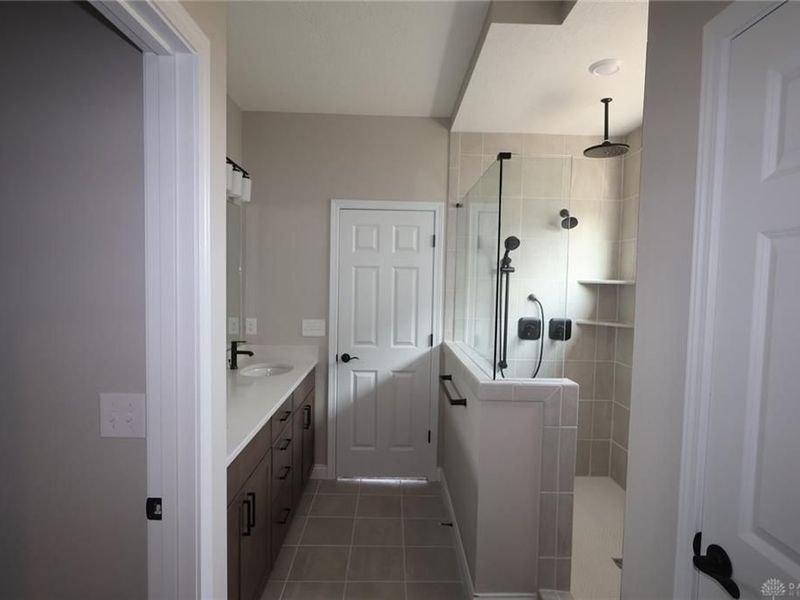 195 Tilly Court, Unit 0018, Springboro, OH 45066 Photo 12