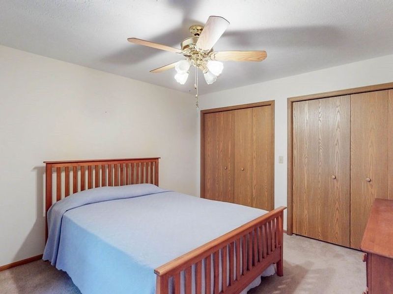 249 W Heatherwood Drive, Barberton, OH 44203 Photo 16