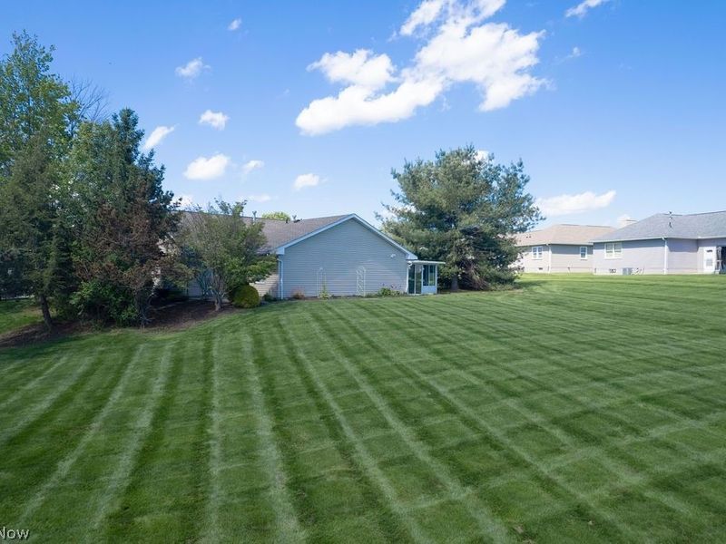 249 W Heatherwood Drive, Barberton, OH 44203 Photo 36