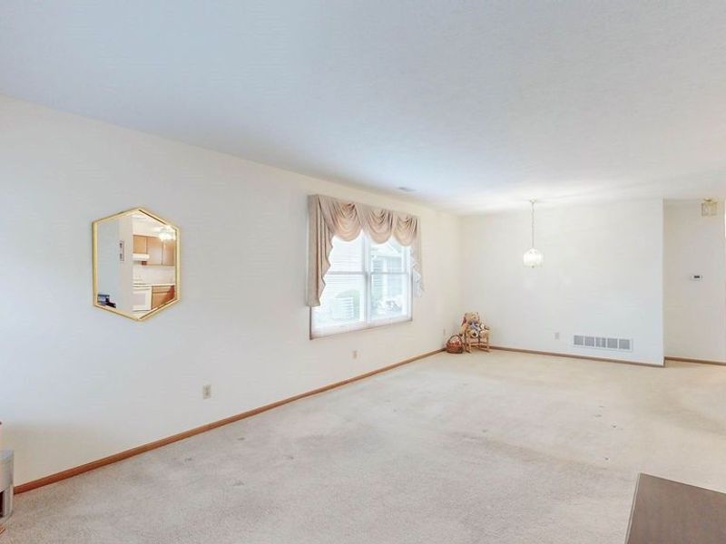 249 W Heatherwood Drive, Barberton, OH 44203 Photo 8