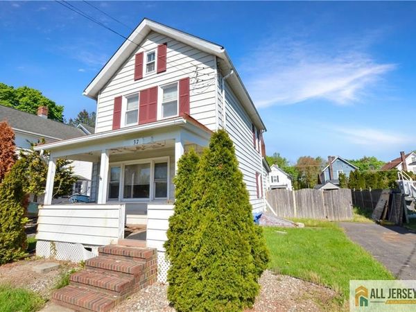 37 Railroad Avenue, Helmetta, NJ 08828