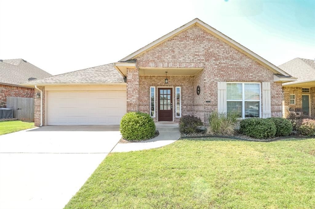3004 NW 191st Street, Edmond, OK 73012 Main Photo
