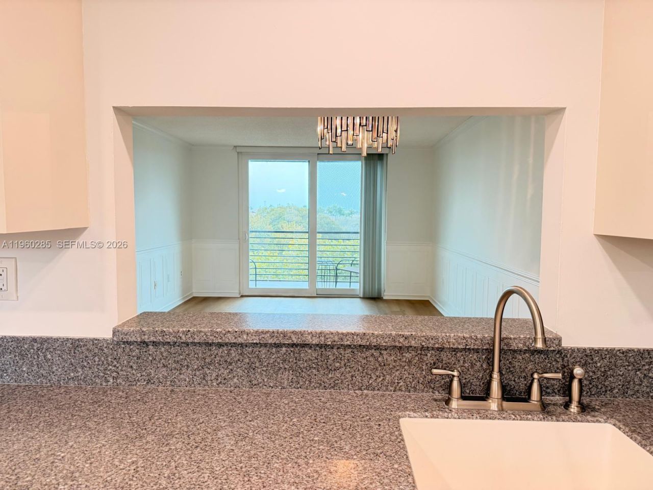 900 Colony Point Cir, Unit 505, Pembroke Pines, FL 33326 Photo